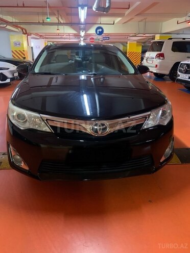 Toyota Camry-4