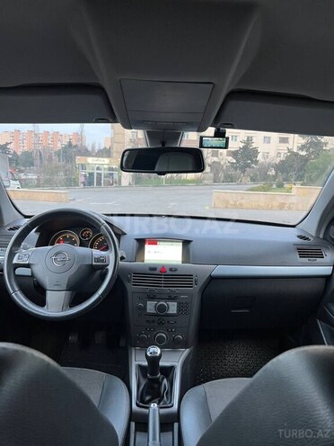 Opel Astra 2006, 274,000 km - 1.3 l - Bakı