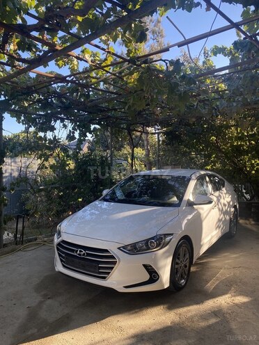Hyundai Avante 2015, 144,000 km - 1.6 л - Bakı