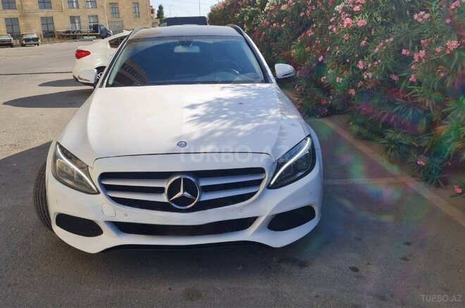 Mercedes C 200 d 2015, 196,000 km - 2.0 l - Bakı