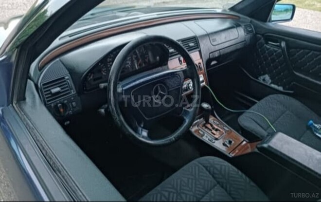 Mercedes C 180 1998, 400,000 km - 1.8 l - Qusar
