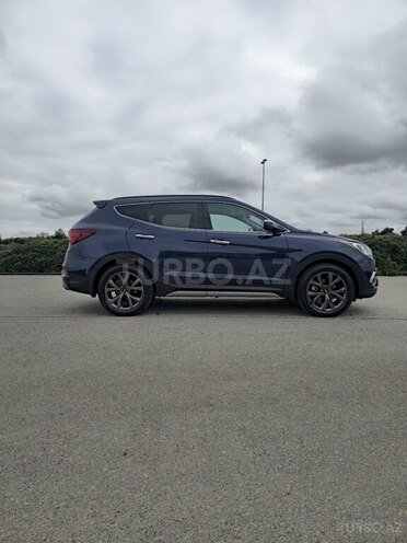 Hyundai Santa Fe-10