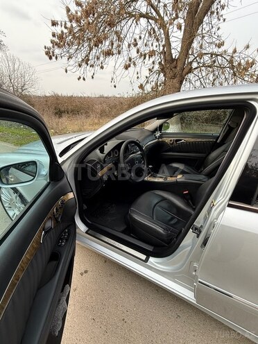 Mercedes E 320 2006, 320,000 km - 3.0 l - Sabirabad