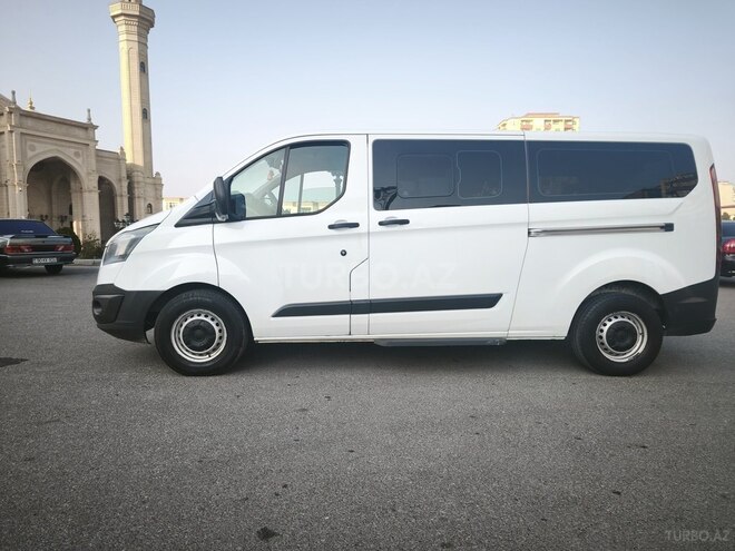 Ford Tourneo Custom 2014, 525,000 km - 2.2 l - Bakı