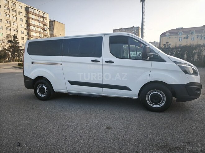 Ford Tourneo Custom 2014, 525,000 km - 2.2 l - Bakı