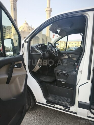 Ford Tourneo Custom 2014, 525,000 km - 2.2 l - Bakı