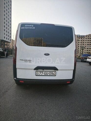 Ford Tourneo Custom 2014, 525,000 km - 2.2 l - Bakı
