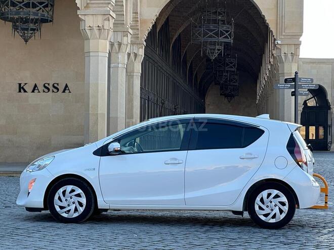 Toyota Aqua 2017, 41,717 km - 1.5 l - Bakı