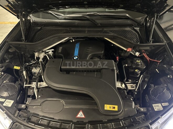 BMW X5 2015, 143,220 km - 2.0 l - Gəncə
