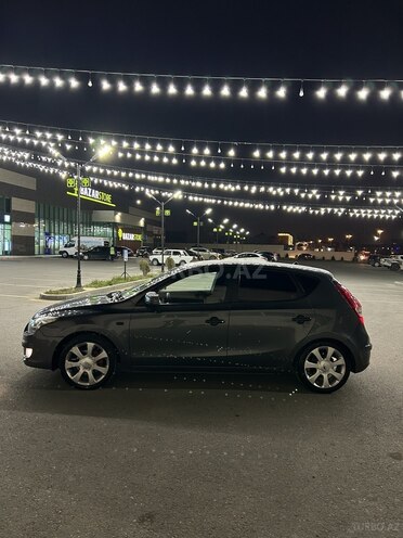Hyundai i30 2009, 240,000 km - 1.6 л - Bakı