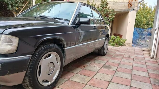 Mercedes 190 1992, 323,607 km - 2.0 l - Sumqayıt