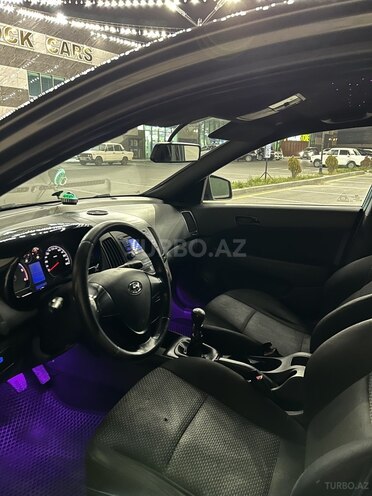 Hyundai i30 2009, 240,000 km - 1.6 л - Bakı