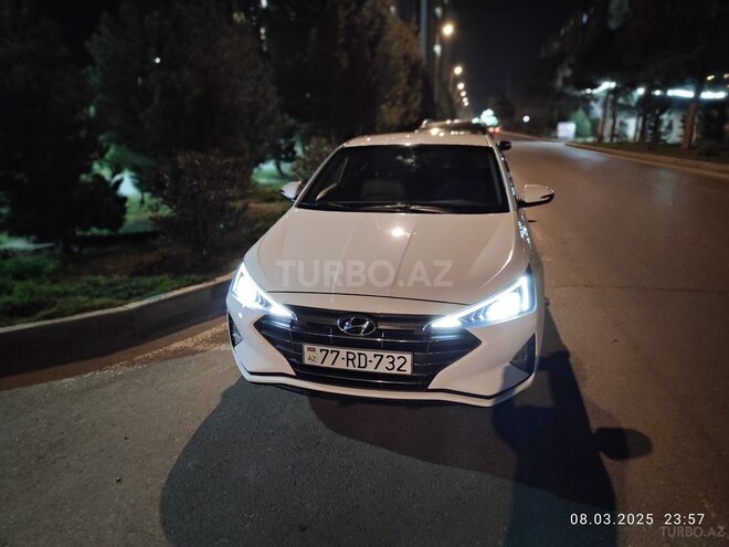 Hyundai Elantra 2019, 102,600 km - 1.6 л - Bakı