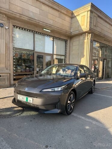 Changan Qiyuan A05 2025, 0 km - 1.5 л - Bakı