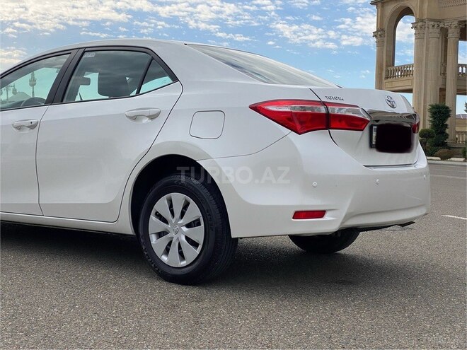 Toyota Corolla 2014, 304,000 km - 1.6 л - Ucar
