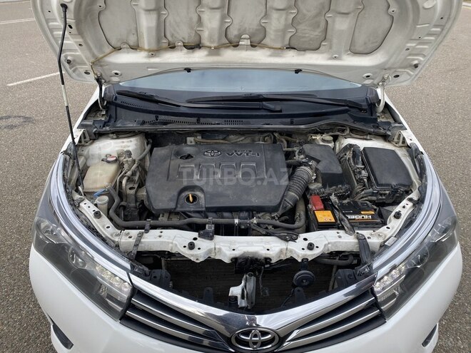 Toyota Corolla 2014, 304,000 km - 1.6 л - Ucar
