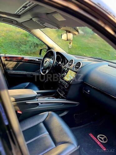 Mercedes GL 450 4MATIC 2008, 136,000 km - 4.7 l - Bakı