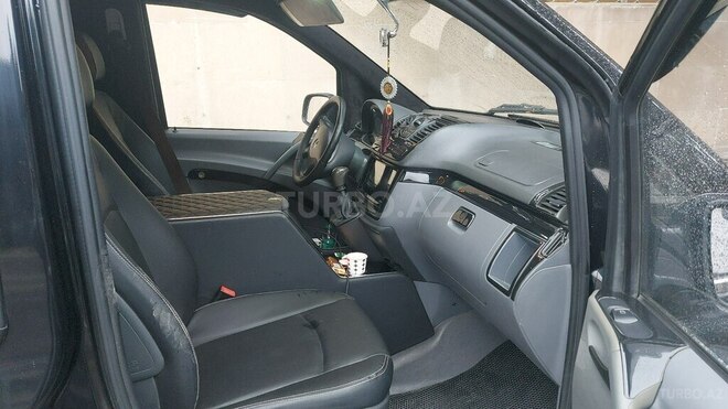 Mercedes Vito 111 2010, 255,000 km - 2.2 l - Bakı