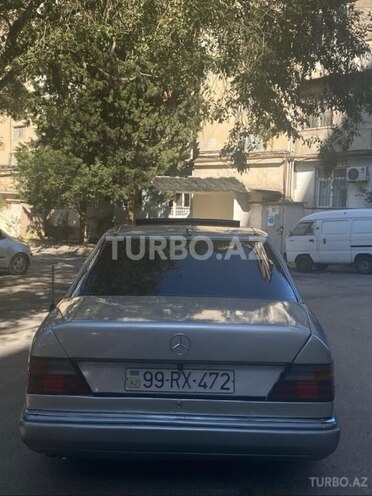 Mercedes E 200 d 1991, 411,000 km - 2.0 л - Bakı