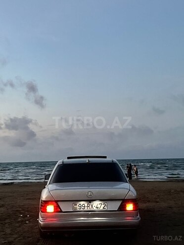 Mercedes E 200 d 1991, 411,000 km - 2.0 л - Bakı