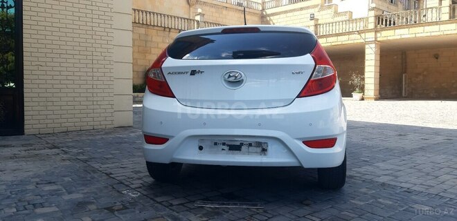 Hyundai Accent 2015, 179,000 km - 1.6 l - Bakı
