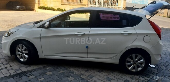 Hyundai Accent 2015, 179,000 km - 1.6 l - Bakı