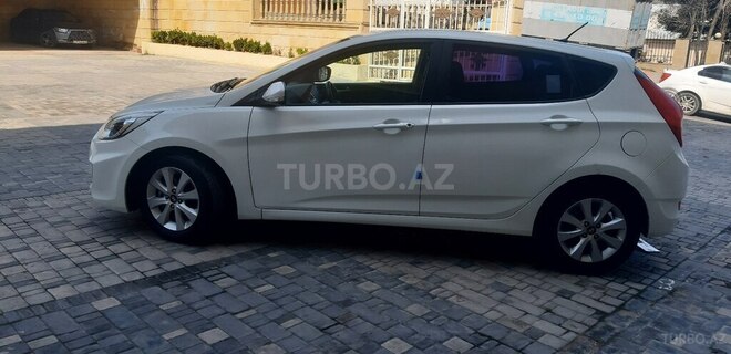 Hyundai Accent 2015, 179,000 km - 1.6 l - Bakı