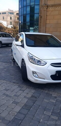 Hyundai Accent 2015, 179,000 km - 1.6 l - Bakı