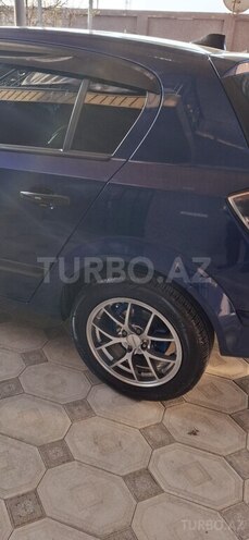 Opel Astra 2009, 235,000 km - 1.4 l - Qazax