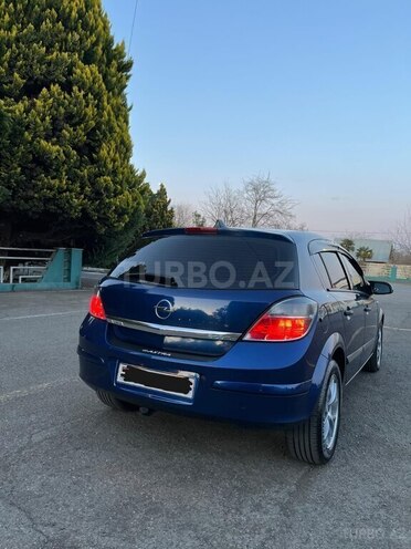 Opel Astra 2009, 235,000 km - 1.4 l - Qazax