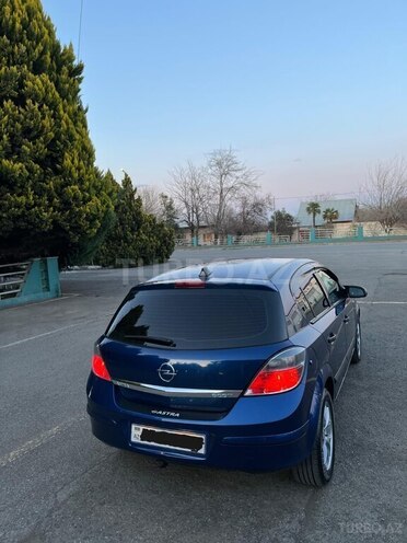 Opel Astra 2009, 235,000 km - 1.4 l - Qazax