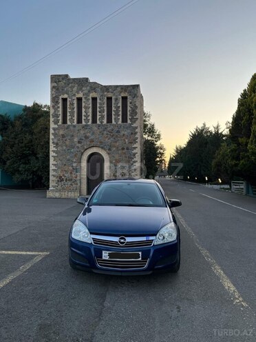 Opel Astra 2009, 235,000 km - 1.4 l - Qazax