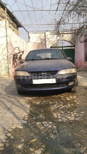 Opel Vectra 1997, 250,000 km - 2.0 l - Bakı