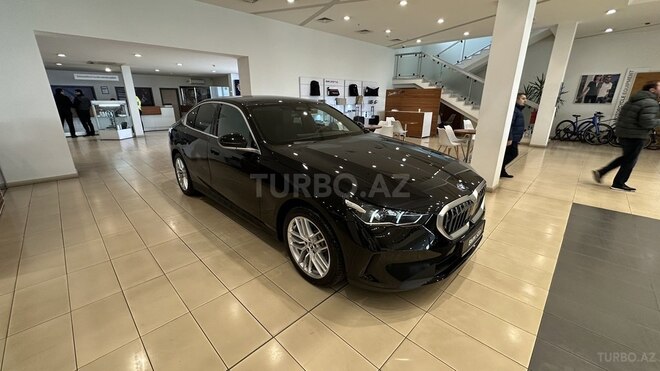 BMW 520-8