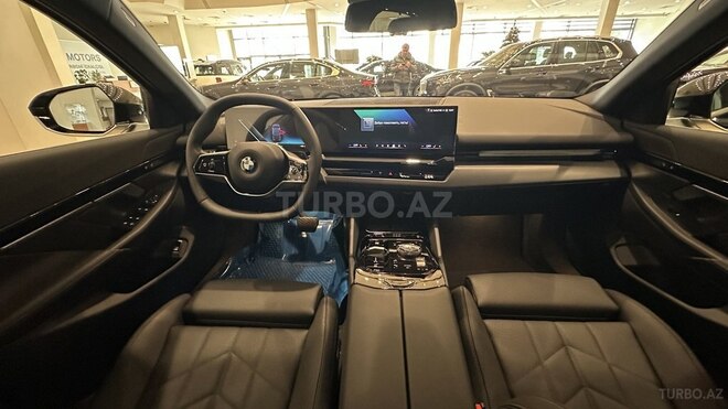 BMW 520-2