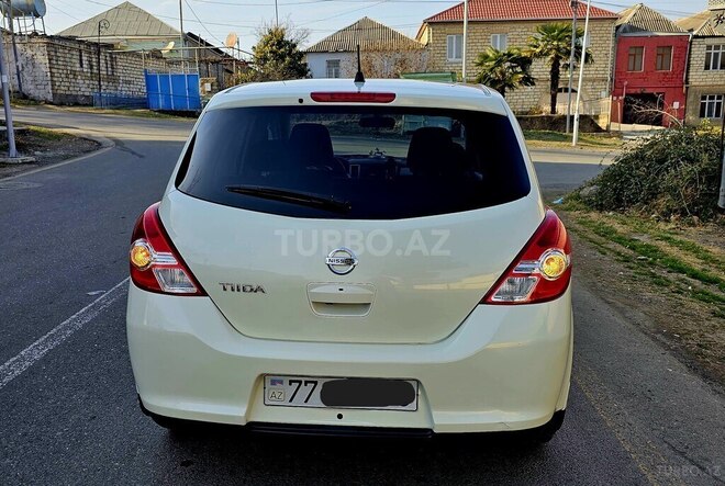Nissan Tiida 2011, 112,200 km - 1.5 l - Bakı