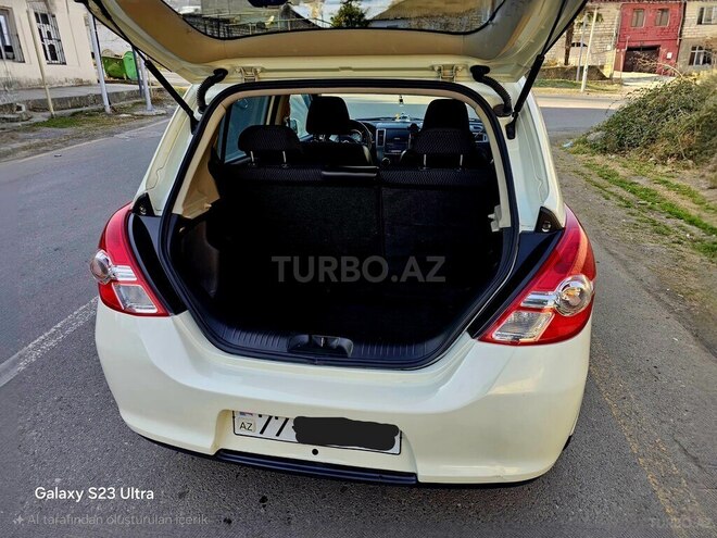 Nissan Tiida 2011, 112,200 km - 1.5 l - Bakı
