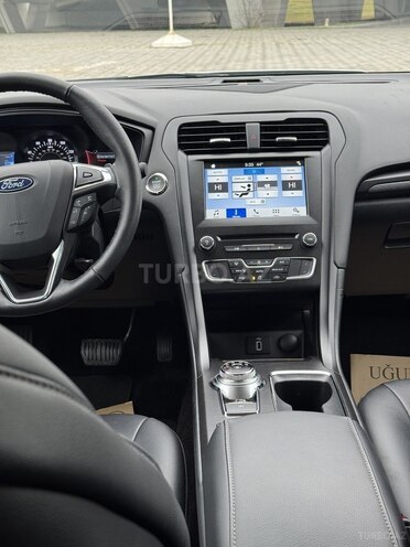 Ford Fusion (North America) 2018, 84,000 km - 1.5 л - Bakı