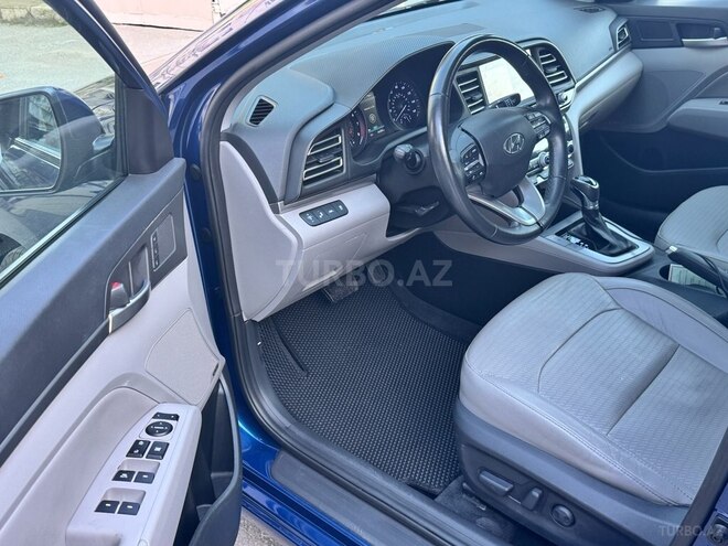 Hyundai Elantra 2018, 46,000 km - 2.0 л - Bakı