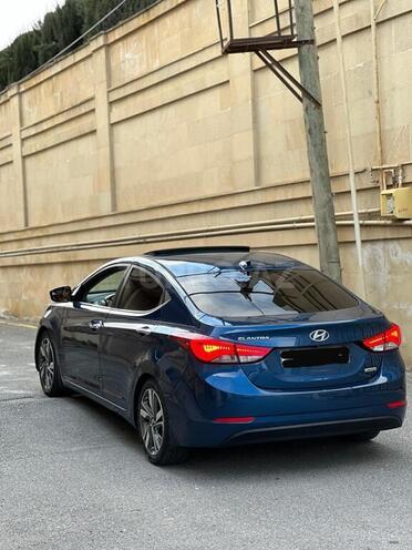 Hyundai Elantra 2015, 101,226 km - 1.8 l - Bakı