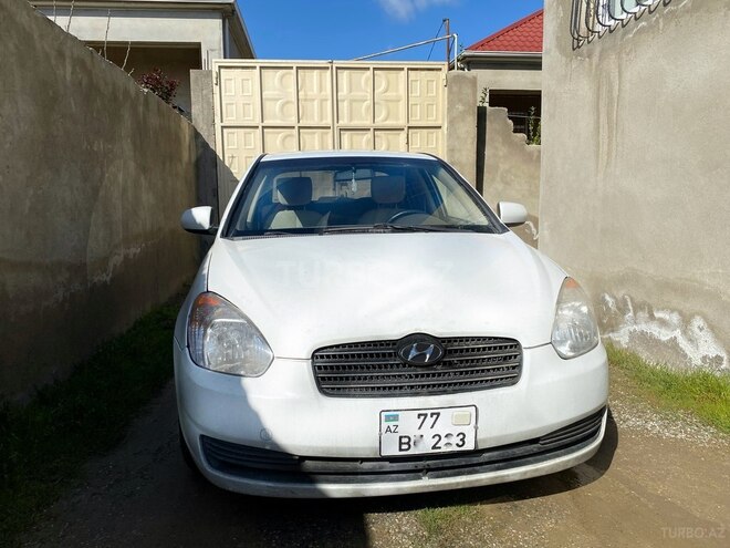 Hyundai Accent 2010, 242,500 km - 1.4 л - Bakı