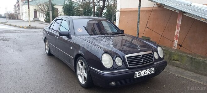 Mercedes E 240 1998, 186,000 km - 2.4 l - Şəmkir