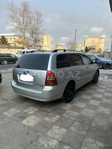 Toyota Corolla 2005, 325,000 km - 1.4 l - Bakı