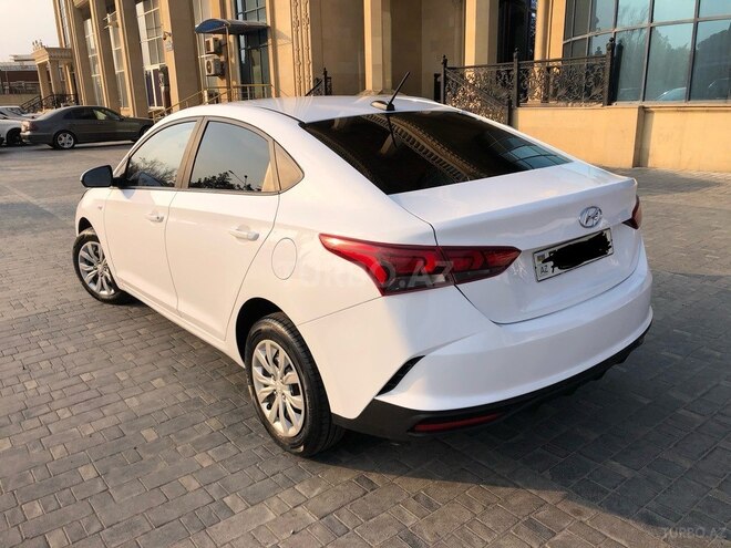 Hyundai Accent 2021, 90,137 km - 1.6 l - Bakı
