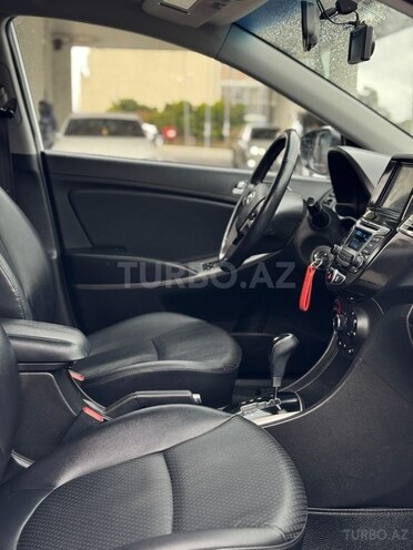 Hyundai Accent 2015, 142,000 km - 1.4 l - Bakı