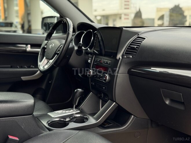 Kia Sorento 2010, 255,000 km - 2.0 l - Bakı
