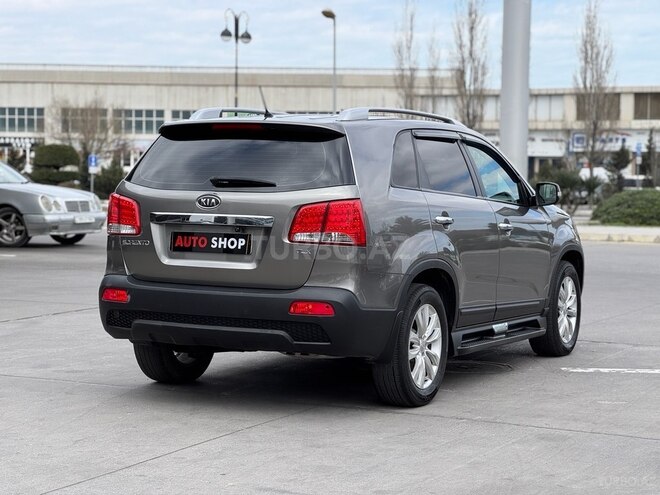 Kia Sorento 2010, 255,000 km - 2.0 l - Bakı