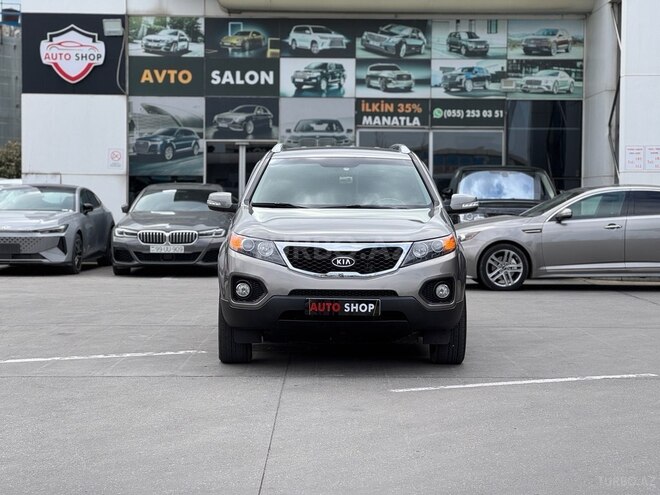 Kia Sorento 2010, 255,000 km - 2.0 l - Bakı