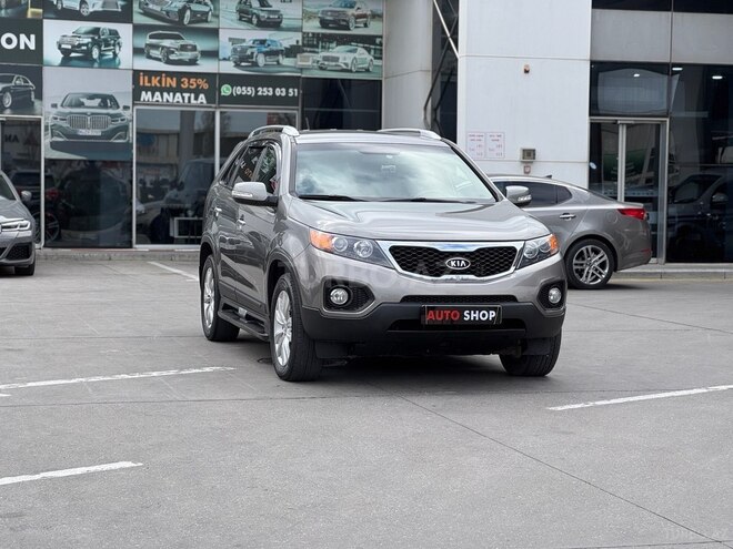 Kia Sorento 2010, 255,000 km - 2.0 l - Bakı