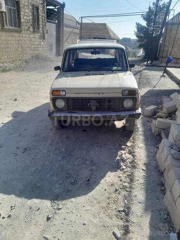 LADA (VAZ) Niva 1981, 300,000 km - 1.6 л - Gəncə